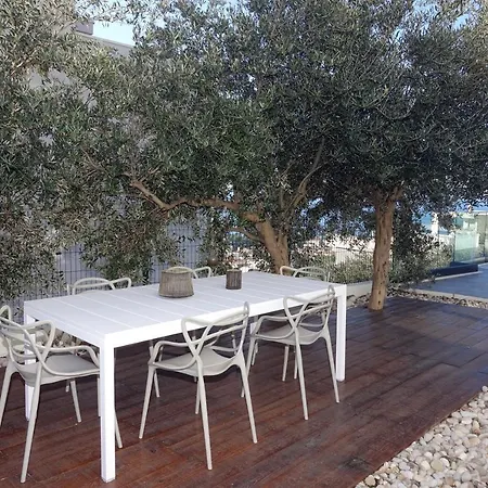 Villa Lea *